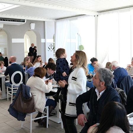Tenuta Santo Stefano Azienda Agrituristica Santo Stefano del Sole Kültér fotó