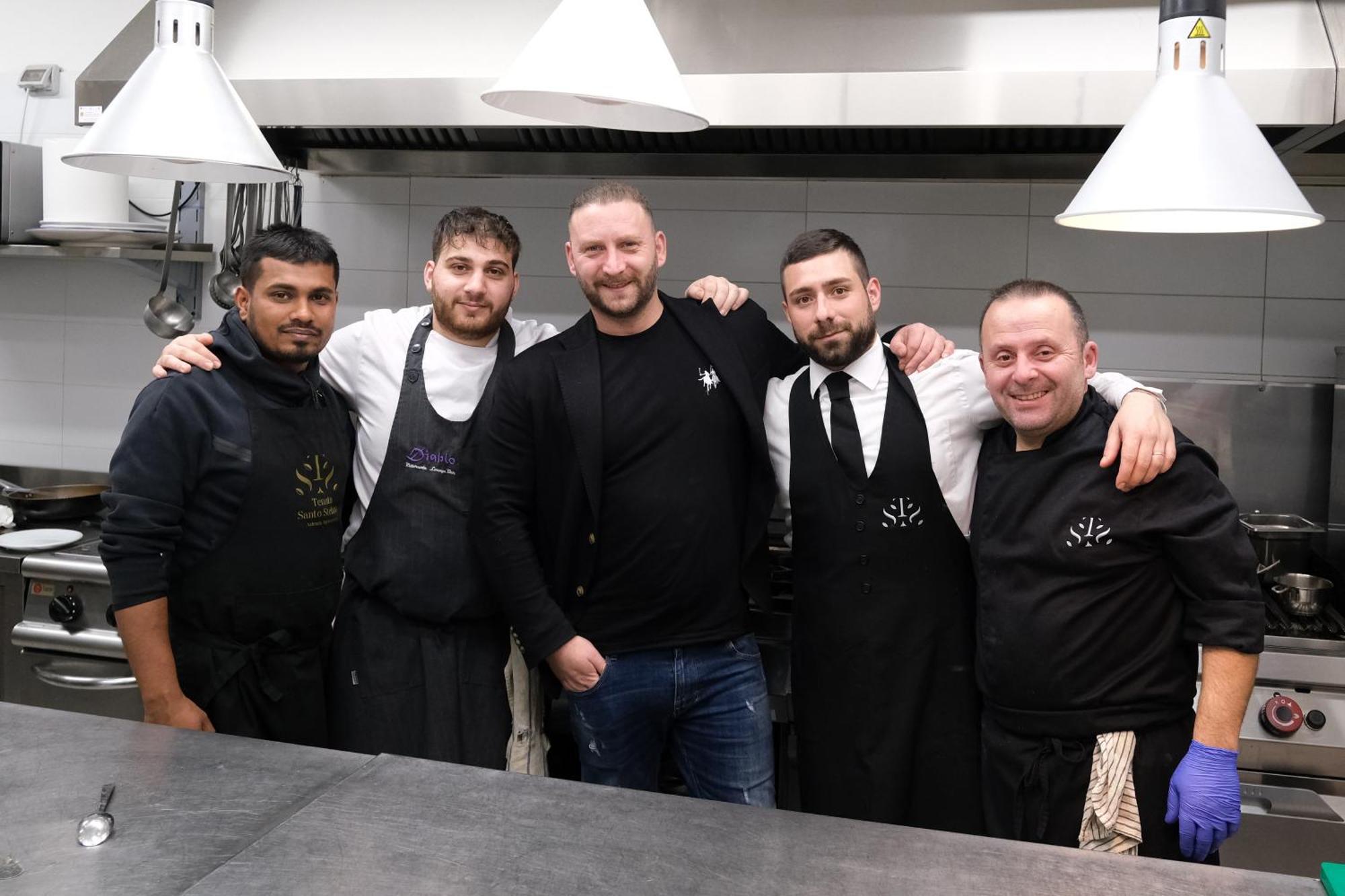 Tenuta Santo Stefano Azienda Agrituristica Santo Stefano del Sole Kültér fotó